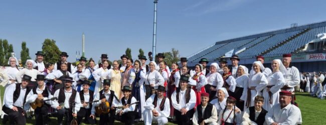 FD Otočac predstavilo Gacku i Ličko-senjsku županiju na 61. Vinkovačkim jesenima